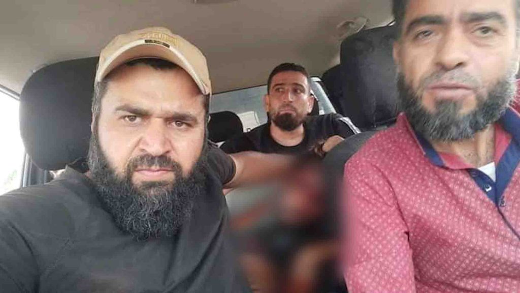 Turkish-backed armed groups kidnap a civilian in Tel Abyad