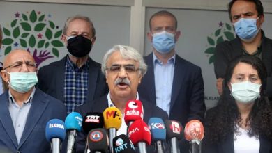 Mithat Sancar, co-chairman of the pro-Kurdish Peoples’ Democratic Party (HDP), holds a news conference at the party’s headquarters in Ankara, Turkey. (Photo: Adem Altan/AFP)