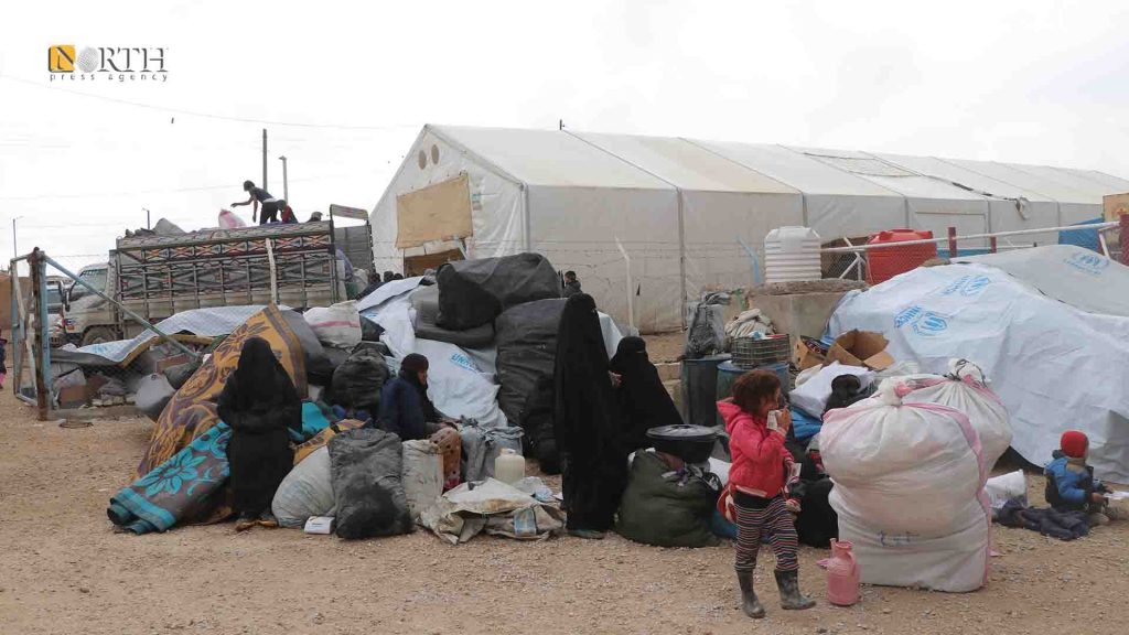 Preparations to evacuate Syrian families from Hawl camp. North Press.