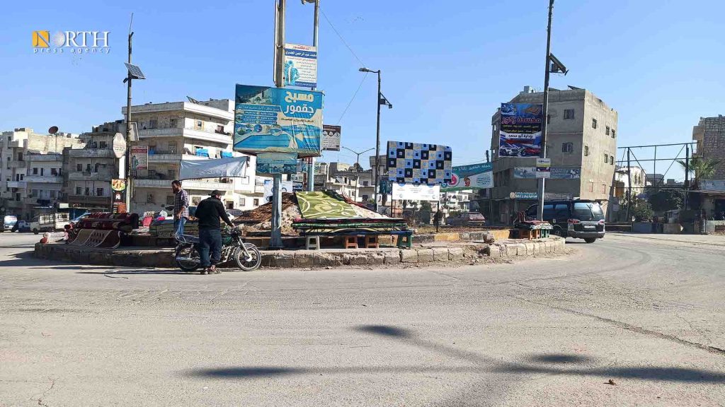 Idlib, Ma'art Mesrin Roundabout in the city of Idlib. North Press.