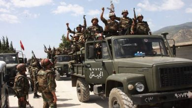 Vehicles transferring Syrian government soldiers
