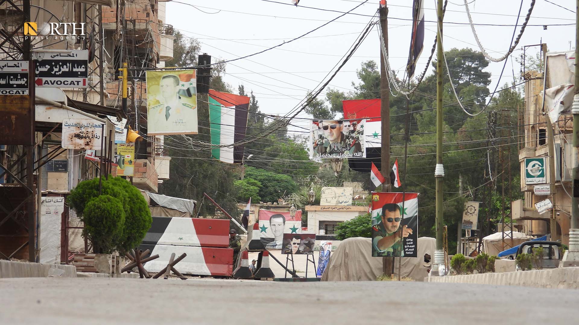 Pictures of the Syrian President Bashar al-Assad at the entrance of the security square in Qamishli-North Press