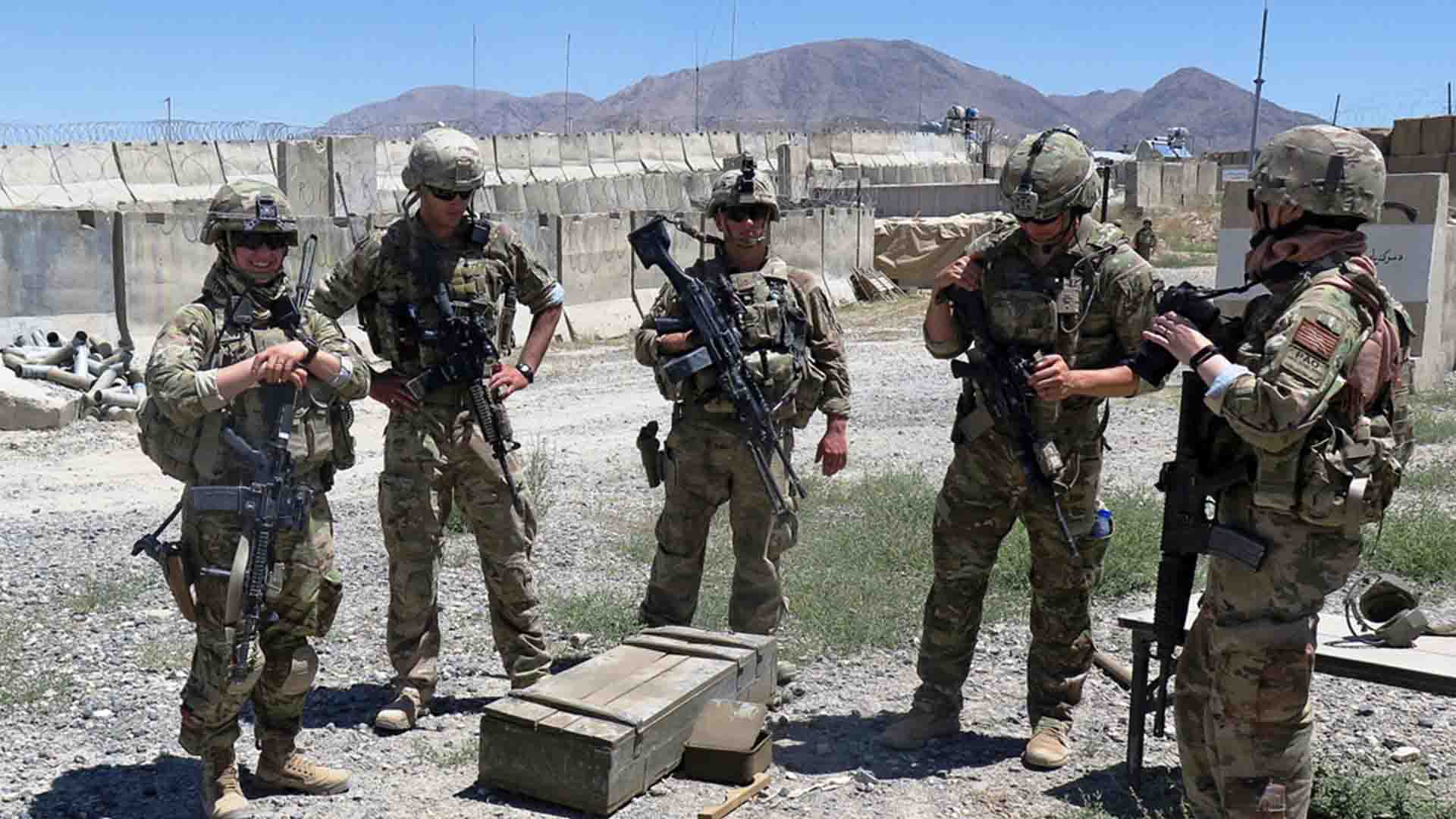 US soldiers reach Afghanistan to evacuate American civilians - North ...