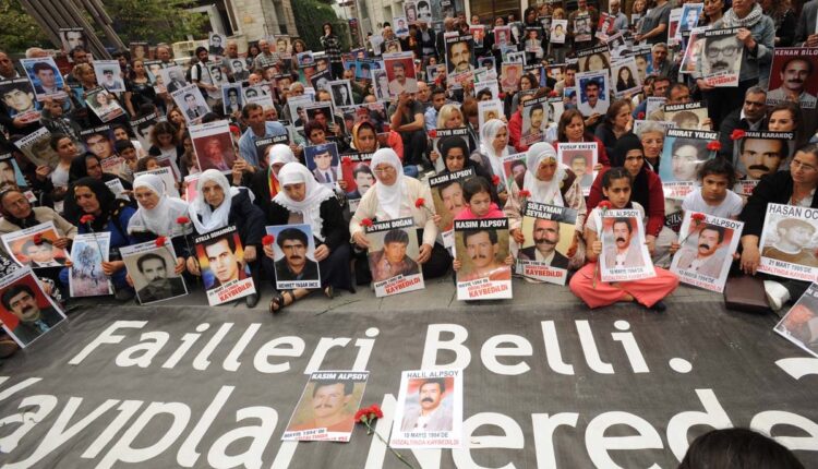 Mothers gather in Istanbul to ask for clarification about their missing relatives