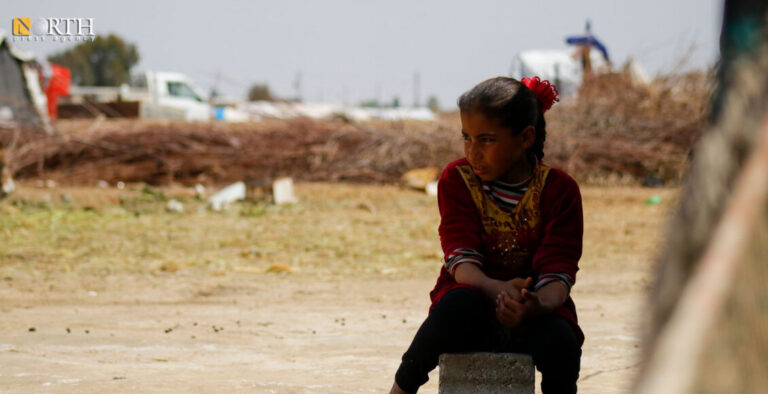 Displaced child in al-Yonani camp south of Raqqa – North Press