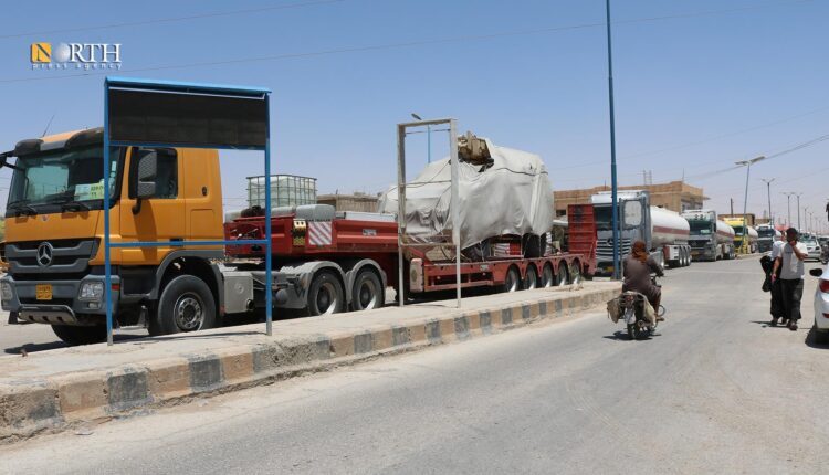 US convoy consisting of military vehicles and logistical equipment entering Shaddadi – North Press