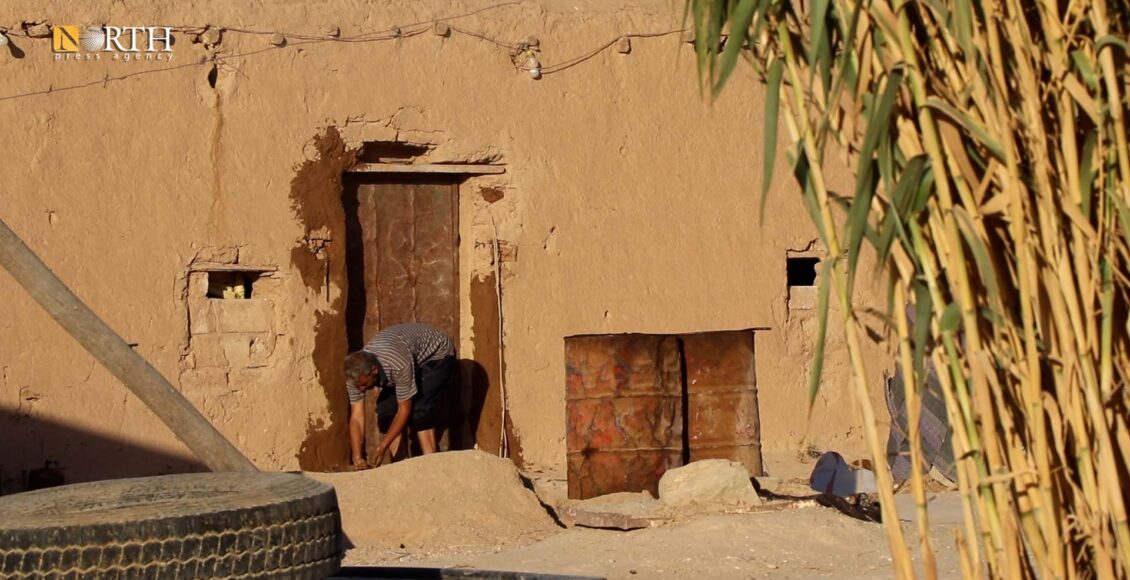 People In Syria s Hasakah Renovate Their Mud made Houses Before Winter