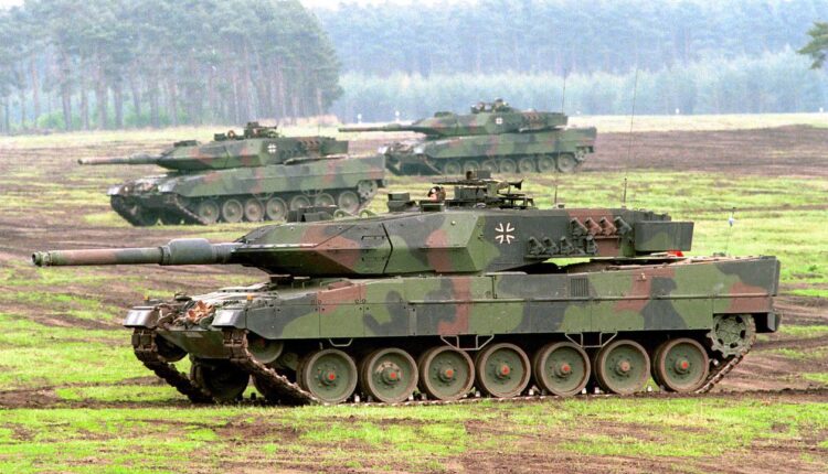 Leopard 2 battle tank