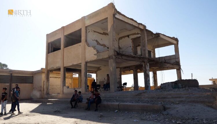 A school damaged by battles against ISIS in the northern countryside of Raqqa, north Syria – North Press