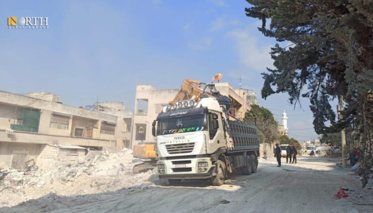 Operations to remove rubble and open streets continue in Salqin, north of Idlib, northwest Syria – North Press