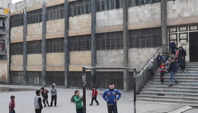 People affected by the earthquake are taking shelter in a school in al-Mashhad neighborhood in Aleppo Governorate – North Press
