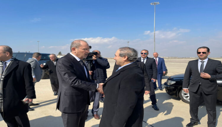 The #UK and #Jordan discuss the ability to find political solutions for the Syrian crisis. #Syria