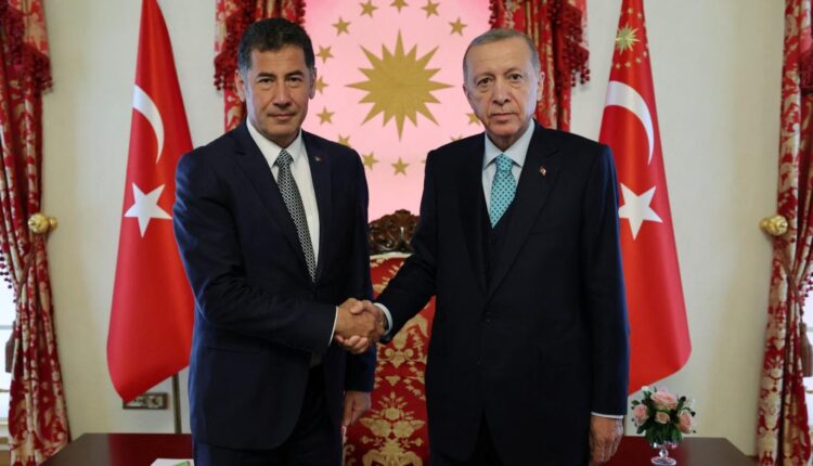 Sinan Ogan and Recep Tayyip Erdogan (Reuters) .