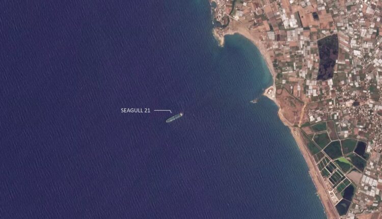 Iranian oil tanker near Syrian coast (Twitter)
