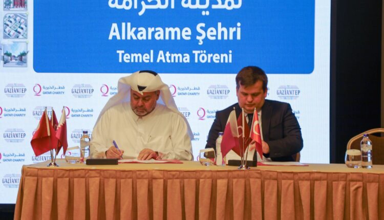 Municipality of Gaziantep in Turkey and Qatar Charity sign a contract to establish "al-Karama" settlement in northern Syria