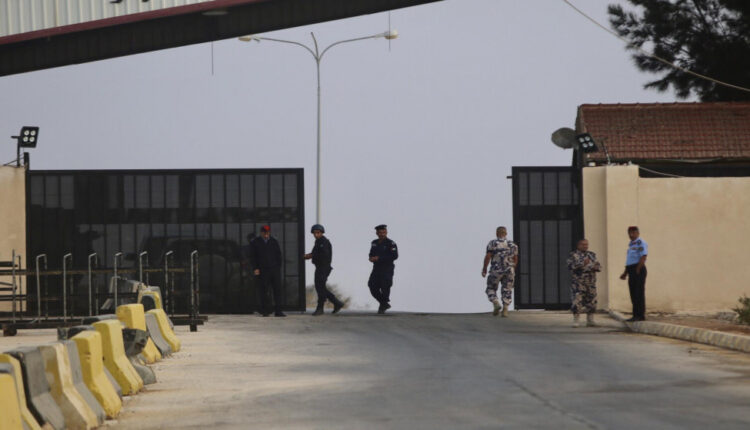 Syrian-Jordanian Jaber [Nasib] border crossing