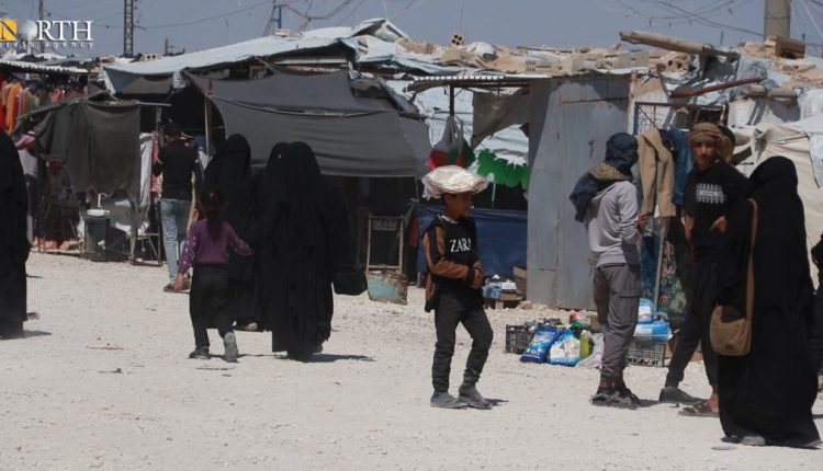 Syrian families leave Hawl Camp for new life in Deir ez-Zor - North ...