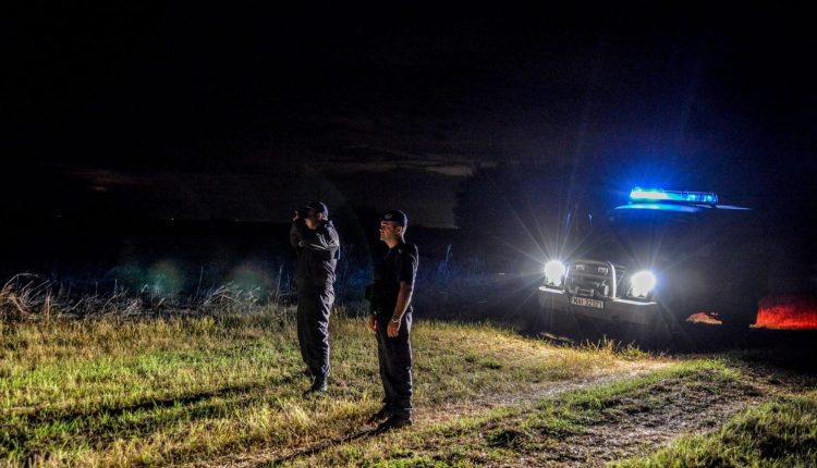 Romanian Border Police officers on night watch at the border in September 2016 – Romanian Border Police/Facebook