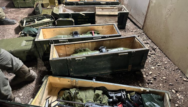 Weapons seized by Israeli forces during a raid in southern Syria, Aug. 24, 2025 – IDF