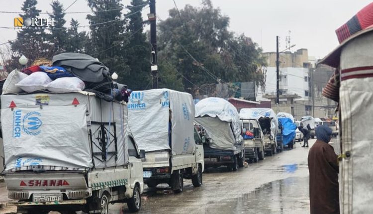 Displaced Kurdish families arrive in Qamishli after fleeing Tabqa, northern Syria, following a government offensive against the SDF, Jan. 18, 2026. – North Press