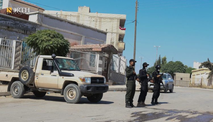 Members and a vehicle of the Syrian Internal Security Forces deployed in Kobani city, northern Syria, following attacks on government facilities, Aug. 11,2026. – North Press