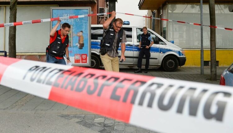 شوینی دەسگیرکردنی تۆمەتبارەکە لە لایەن پۆلیسی ئەڵمانیاوە – دەستاودەست
