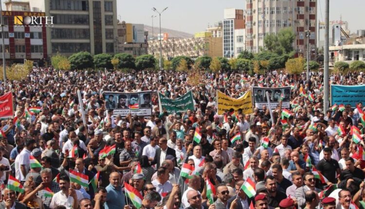 خۆپیشاندەرانی پارێزگای دهۆک داوای شایستەداراییەکانیان لە بەغدا دەکەن – نۆرس پرێس