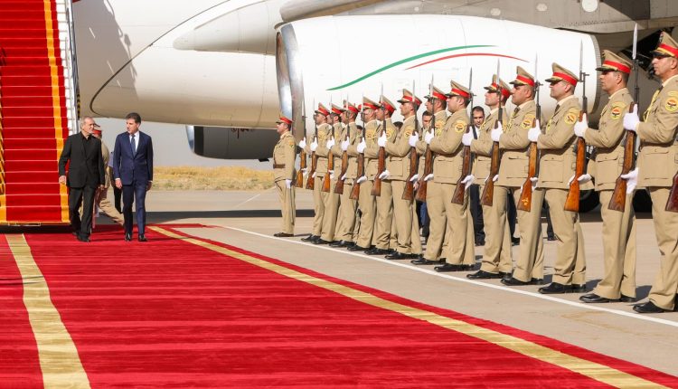 سەرۆککۆماری ئیسلامیی ئێران لەلایەن سەرۆکی هەرێمی کوردستانەوە پێشوازیی لێ دەكرێت – سەرۆكایەتی هەرێمی كوردستان
