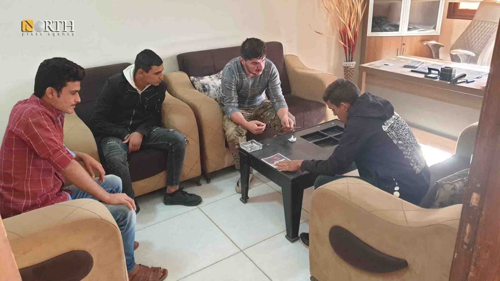 حسكة - مكتب حماية الطفل يسلم قاصِرَين إلى ذويهم - نورث برس