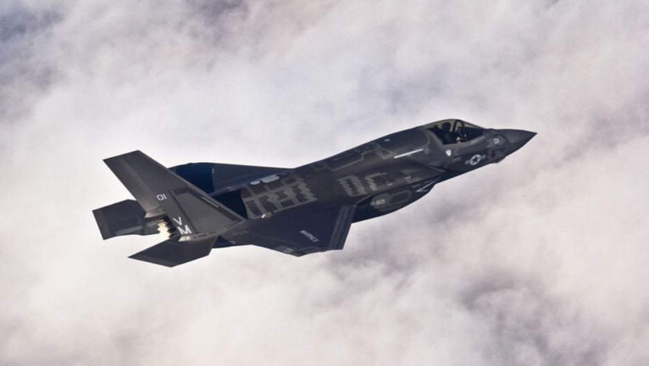 مقاتلة أمريكية من طراز "F-35"-روتيرز