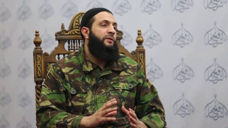 زعيم تنظيم "هيئة تحرير الشام" أبو محمد الجولاني- متداول