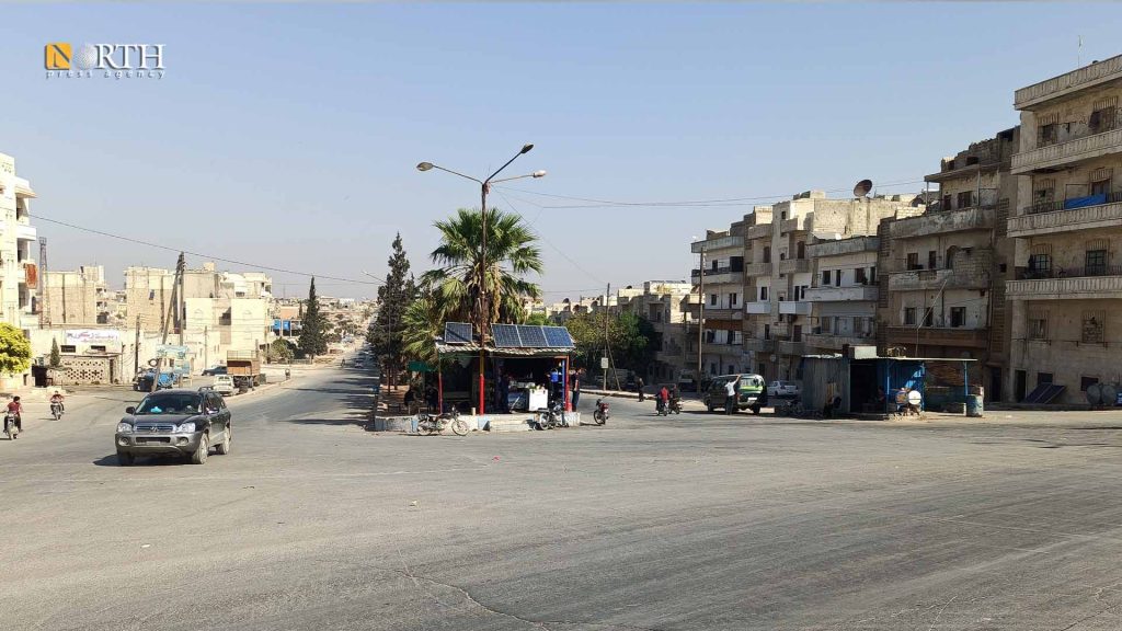 طريق معرة مصرين في مدينة إدلب- نورث برس