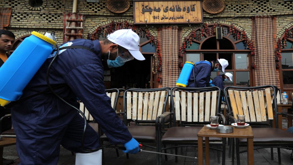 تعقيم ساحة عامة وسط أربيل العاصمة