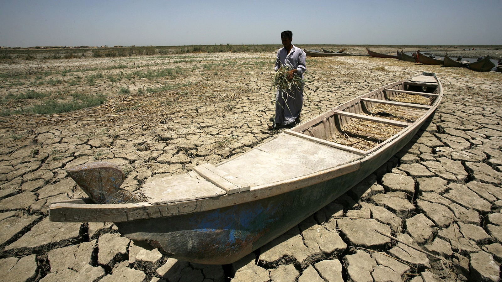 جفاف يطال أراضٍ في العراق