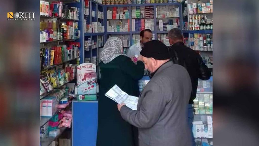 مشهد من داخل صيدلية العالمية الحديثة بحلب – نورث برس