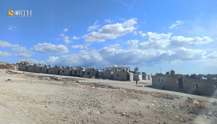 مستوطنات تركية قرب بلدة دير حسان شمال إدلب- نورث برس