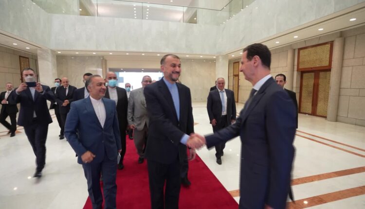 وزير الخارجية الإيراني يلتقي الرئيس السوري في دمشق