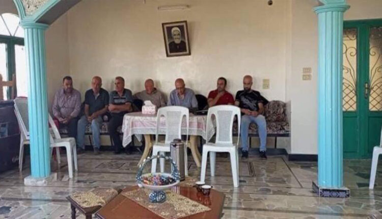اللقاء الذي جمع القوى السياسية والمدينة في السويداء- متداول
