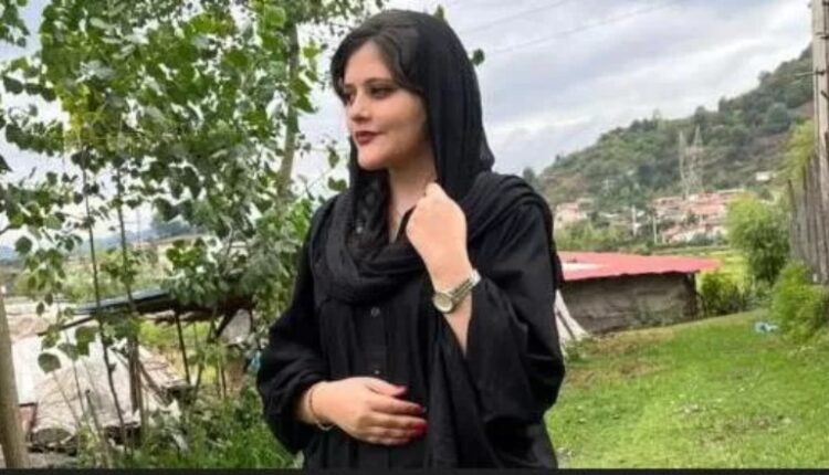 متداولة للفتاة الكردية "المقتولة" جينا أميني