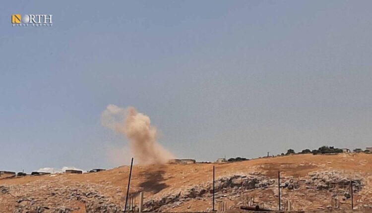 قصف مدفعي على جبل شحشبو جنوبي إدلب - أرشيفية/نورث برس