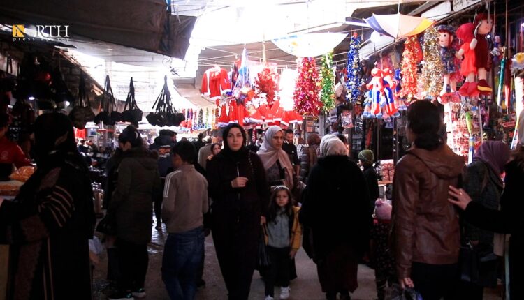 تحضيرات سكان في القامشلي لاحتفال برأس السنة- نورث برس