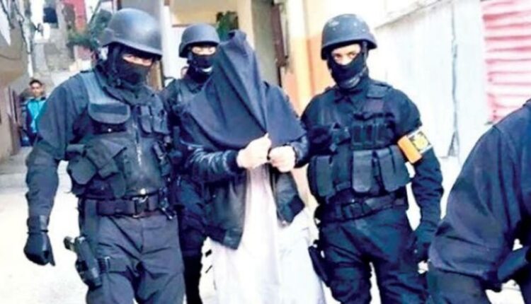 عناصر من الأمن المغربي يعتقلون شخصاً مرتبطاً بتنظيم "داعش" – الدار المغربية