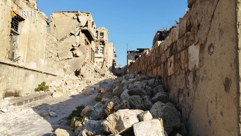 بناء مدمر في حلب القديمة جراء الزلزال - نورث برس