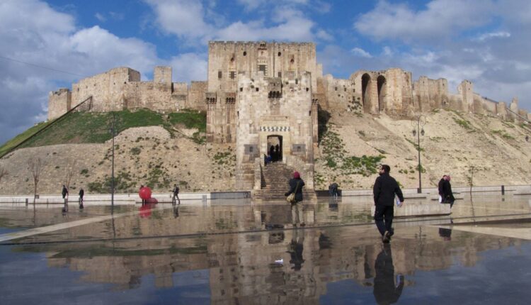 قلعة حلب الأثرية - أنترنت