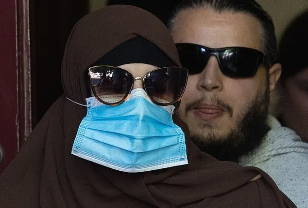 مريم رعد رصدتها وسائل إعلام محلية عندما مثلت أمام المحكمة في ساوث ويلز الاسترالية - إنترنت