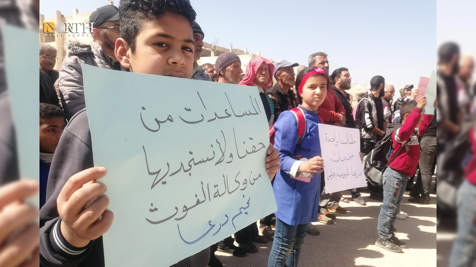 لاجئون فلسطينيون يطالبون وكالة الغوث بزيادة الدعم والمساعدات - نورث برس