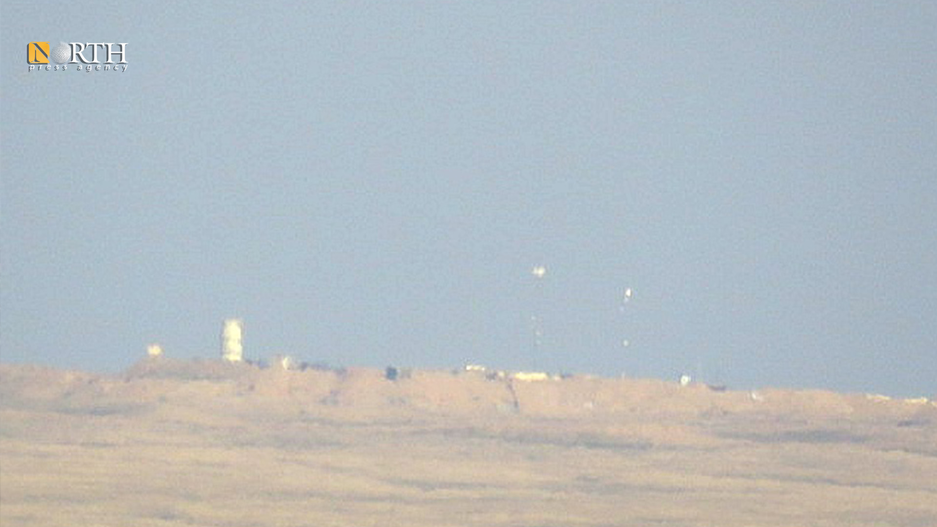 مقر للفرقة 17 ببادية الميادين بريف دير الزور الشرقي - نورث برس