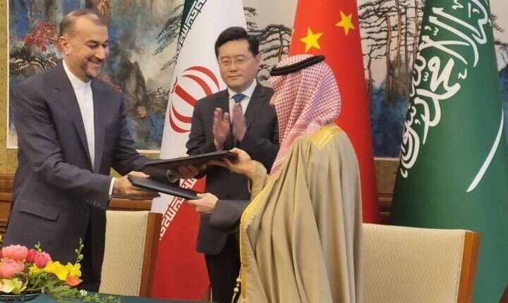 توقيع مذكرة تفاهم بين وزيري خارجية إيران و السعودية في بكين- إنترنت