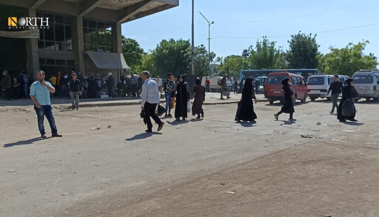 سوق باب الجنين من أمام كراج انطلاق سابق بمدينةحلب
