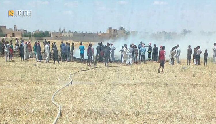 حريق بيدر قمح في بلدة الشعفة شرقي دير الزور – نورث برس